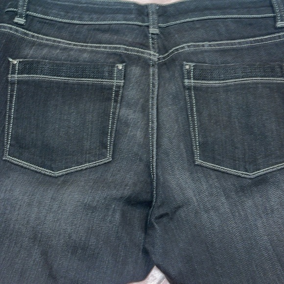 WHBM blanc jeans. New w/o tag. - Picture 2 of 6